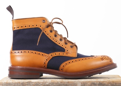 trickers kelmscott