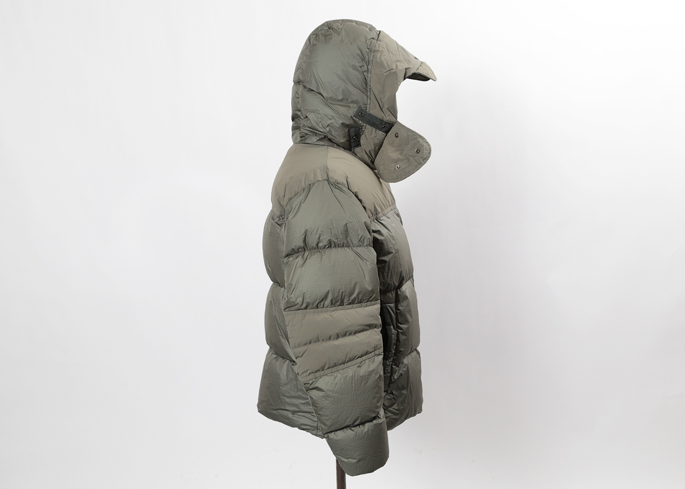 TEN C SAGE GREEN DOWN FILLED HOODED MID LAYER 3112 nyc